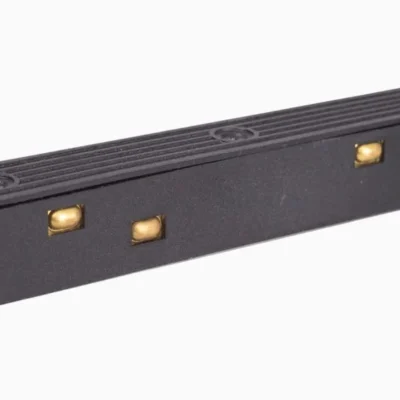 MAGNETIC CONNECTOR
